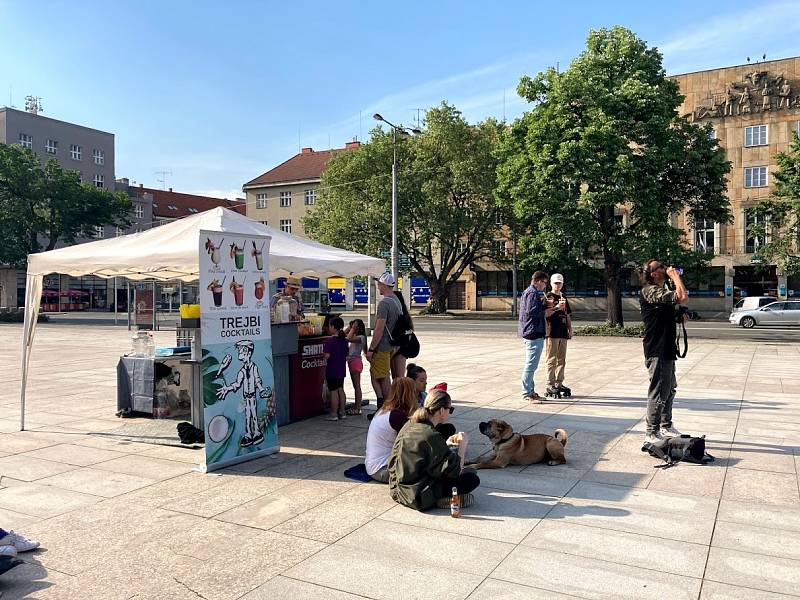 Taneční akce Jam & Roll rozzářila Ulrichovo náměstí.