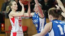 Ženská basketbalová liga: Sokol Hradec Králové - Kara Trutnov.