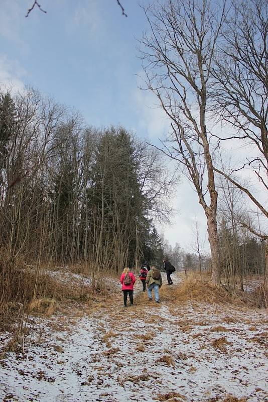 Fotoklub se vydal poznávat krasové jevy pod Dylení