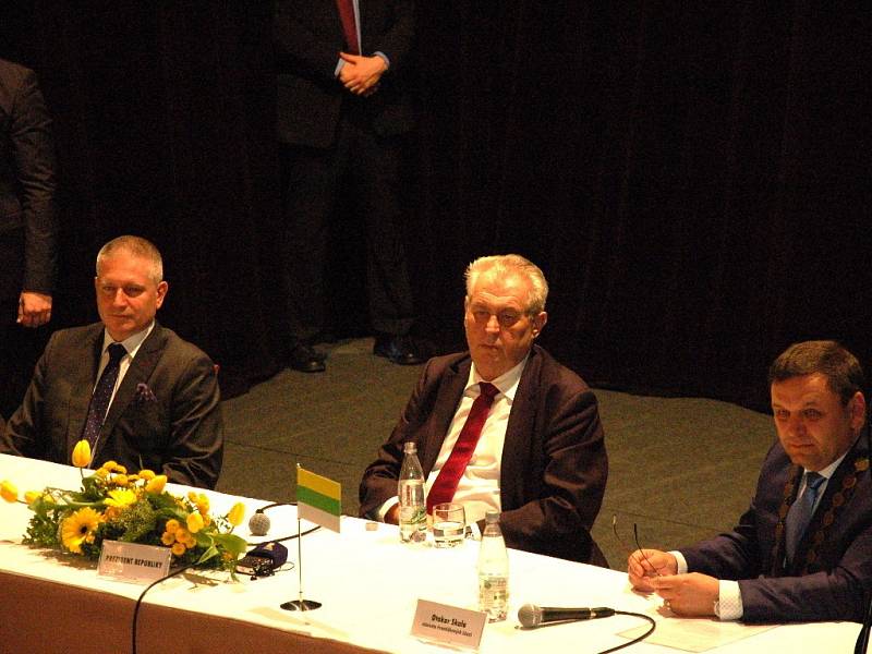 Prezident Miloš Zeman navštívil také Františkovy Lázně. 