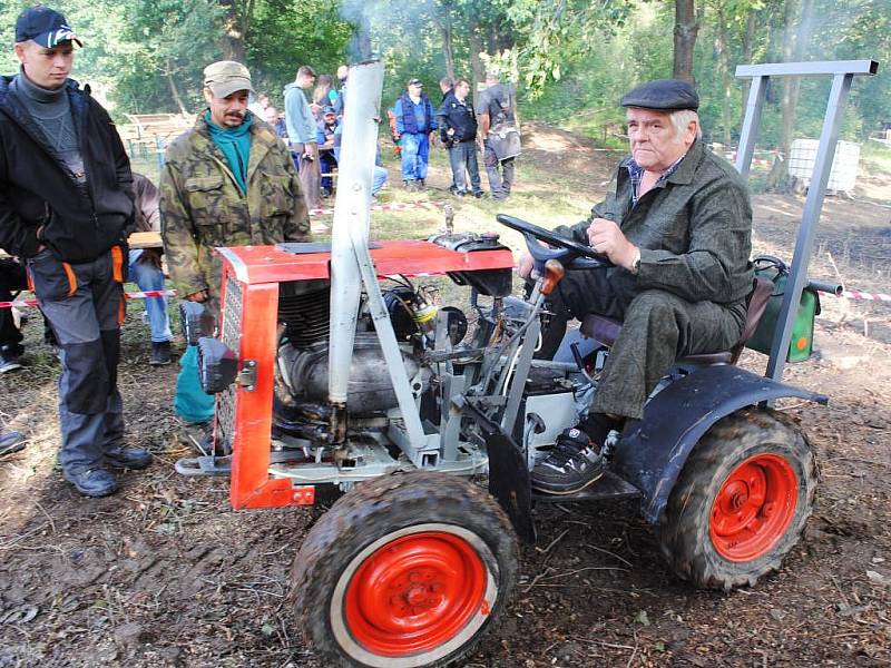 Ve Staré Vodě se uskutečnil druhý ročník Traktoriády