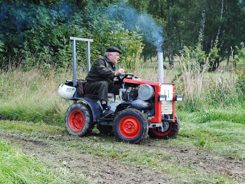 Ve Staré Vodě se uskutečnil druhý ročník Traktoriády