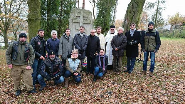 Na zajateckém hřbitově v Podhradu si připomněli konec I. světové války.