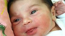 SABINA LOLITA DUNKOVÁ se narodila v sobotu 11. srpna ve 21.25 hodin. Při narození vážila 3 020 gramů a měřila 48 centimetrů. Doma v Chebu se z malé Sabinky těší maminka Sabina a tatínek Marek.