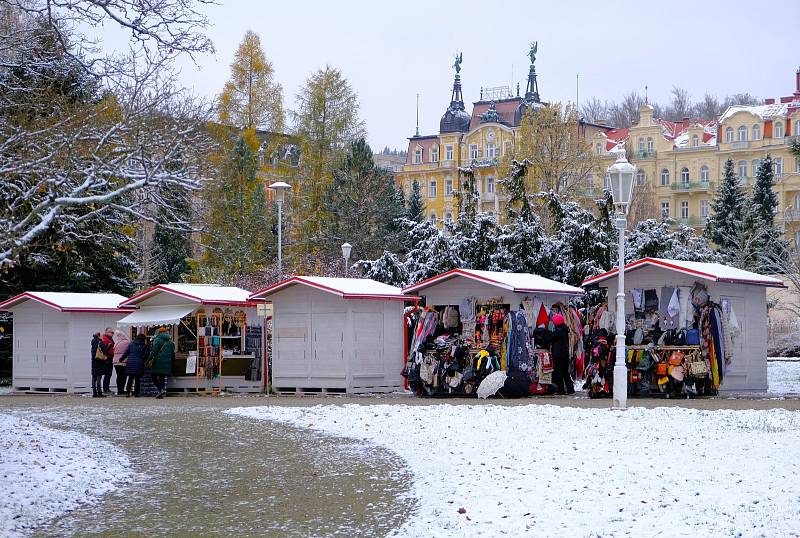 Zasněžené lázeňské město.