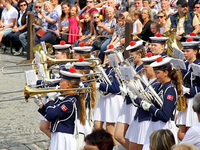 CHEB ŽIL POSLEDNÍ DNY 23. ročníkem Mezinárodního festivalu dechových orchestrů mladých FIJO, (le Festival Internacional des Jeunes Orchestres Instruments á vent).