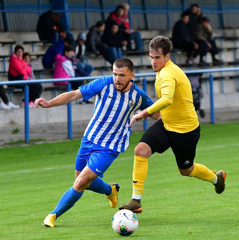 Fotbalisté ostrovského FK udolali na svém stadionu v rámci Turnaje KKFS mariánskolázeňskou Viktorii 1:0, když dosáhli na druhou výhru v řadě za sebou.