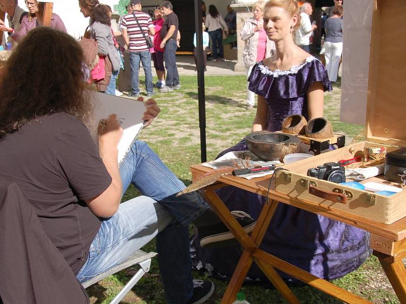 Víkend na hradě Seeberg byl ve znamení 740. výročí a vína.