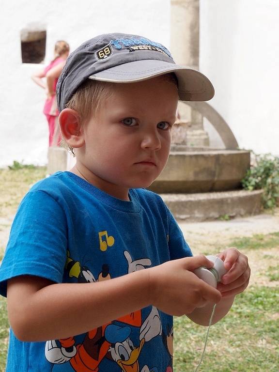 Tradiční historický jarmark s kulturním programem se o víkendu konal na hradě Seeberg nedaleko Františkových Lázní.