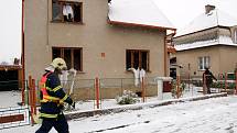 Výbuch plynu zničil rodinný domek fe Františkových Lázních. Podle statika bude nutné jej strhnout
