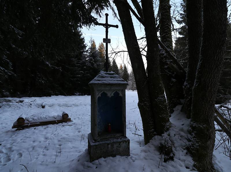 Zaniklá Slatina a blízké okolí.