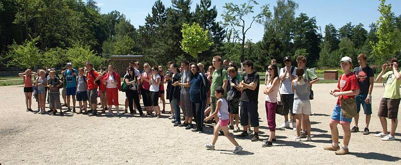 Se školním rokem se na Krajince loučili žáci a studenti Svobodné chebské školy.