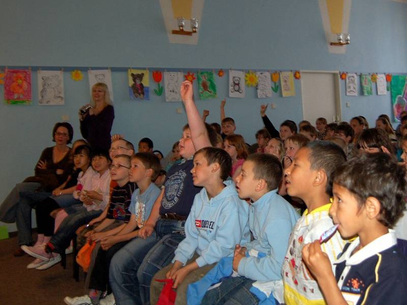 Členové literárně dramatického oddělení chebské základní umělecké školy přichystali představení s názvem Otevírání studánek