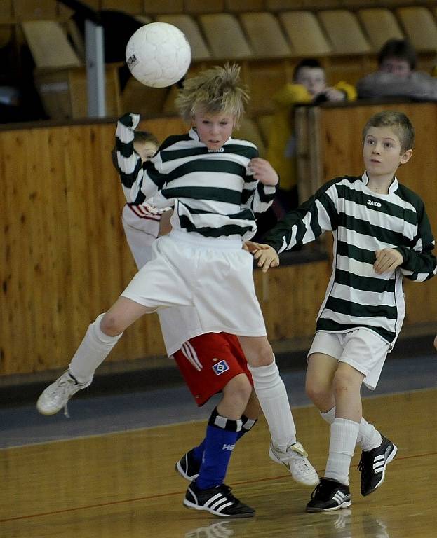 Mládežnický fotbalový turnaj 1+1=3 Nové cesty do Evropy, který se hrál v Chebu