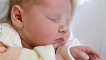 VIVIEN HORÁČKOVÁ bude mít v rodném listu datum narození čtvrtek 4. května v 4.21 hodin. Při narození vážila 3 630 gramů. Maminka Hana a tatínek Miloslav se radují z malé Vivien doma v Chebu.