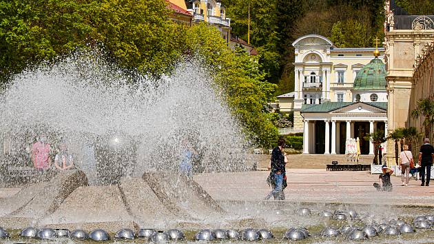 Zpívající fontána v Mariánských Lázních.