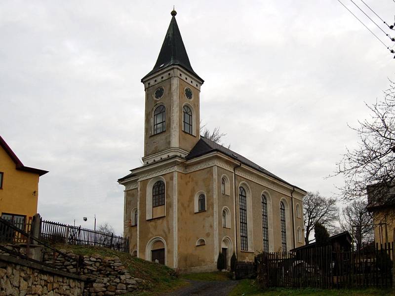 Kostel v Plesné