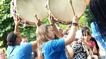 NA FESTIVALU letos vystoupila víc než desítka souborů.  