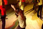 Taneční představení dětí z františkolázeňské ´zušky´ v Sadové kavárně