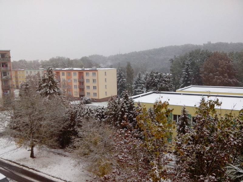 Chebsko zasypal v říjnu sníh. 