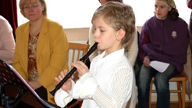 Do finále soutěže mladých flétnistů postoupila Barbora Prokopová z Chebu