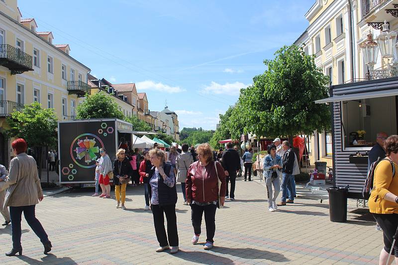 Po dvouleté pauze se ve Františkových Lázních uskutečnilo tradiční zahájení lázeňské sezony.