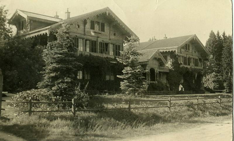 Historické pohlednice Mariánských Lázní ukazují, jakým způsobem se město měnilo.