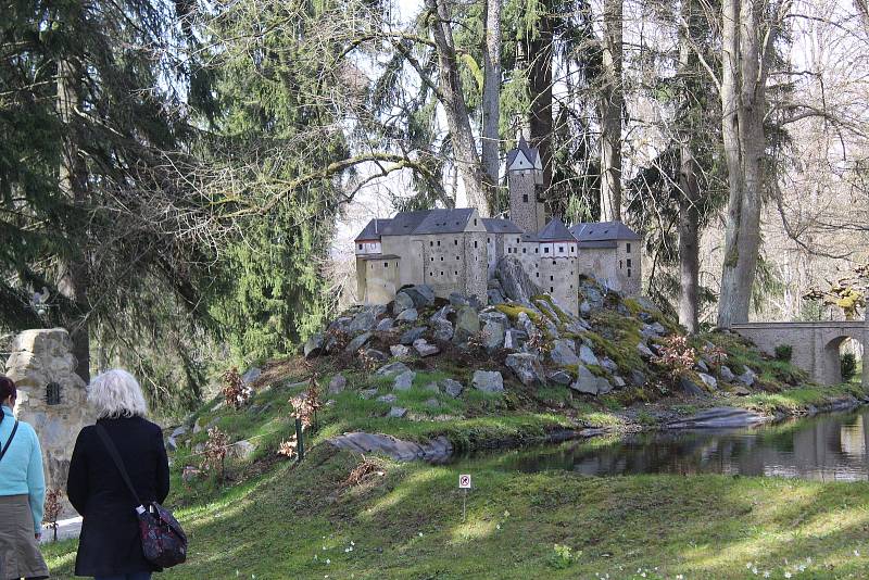 Park Boheminium v Mariánských Lázních v sobotu lákal spoustu návštěvníků.