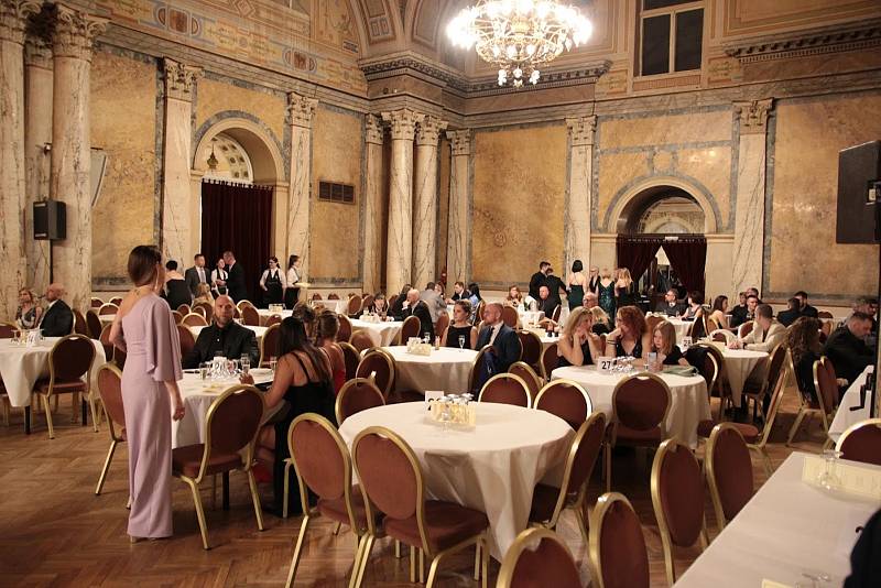 Společenský dům Casino v Mariánských Lázních zaplnili tanečníci i sportovci