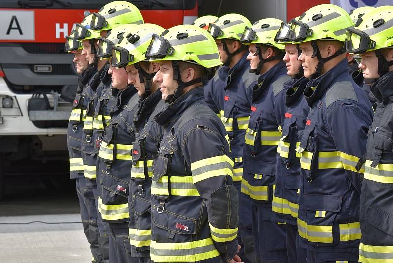 V sobotu 21. května si zájemci mohli prohlédnout zbrusu nové garáže pro hasičskou techniku.