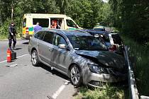 K dopravní nehodě dvou osobních automobilů došlo ve čtvrtek odpoledne v Mariánských Lázních v Úšovicích.