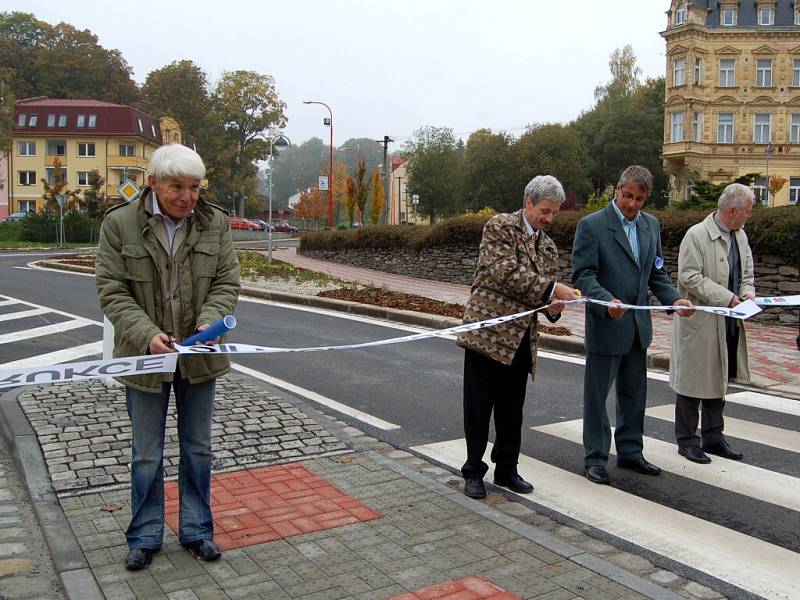 Slavnostní otevření rekonstruovaného průtahu Aší