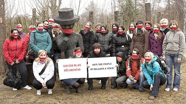 Studenti Vyšší odborné školy (VOŠ) v Chebu se zapojují do mezinárodních projektů.