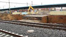 Rekonstrukce největšího nádraží v kraji, tedy v Chebu, přešla do další fáze.