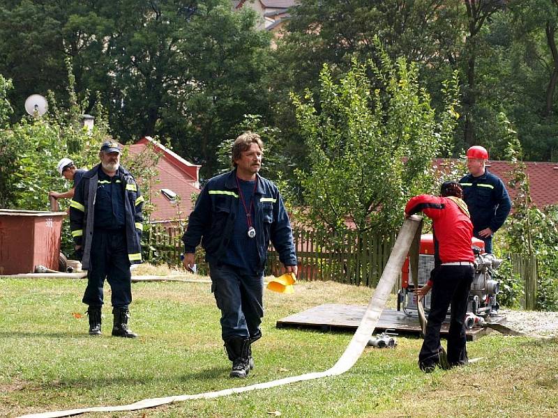 Hasičské oslavy v Plesné. 