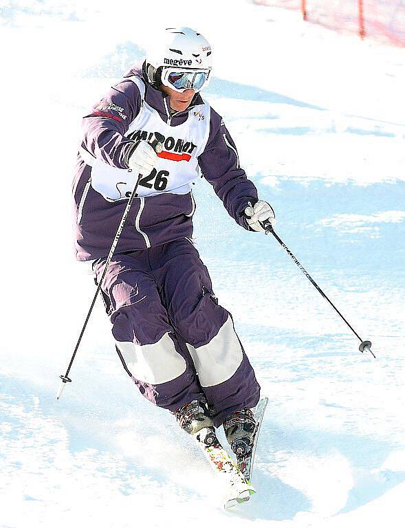 Česká olympionička Nikola Sudová obsadila páté místo v závodu Světového poháru v paralelní jízdě na boulích, který se konal za krásného, slunečného počasí na svahu Skiarea Mariánské Lázně.