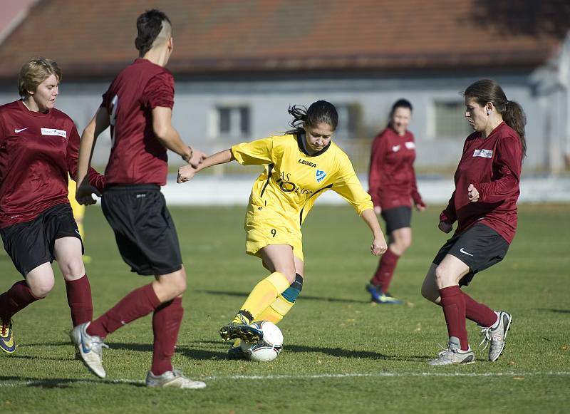 Fotbalistky Hvězdy Cheb nastřílely pět gólů