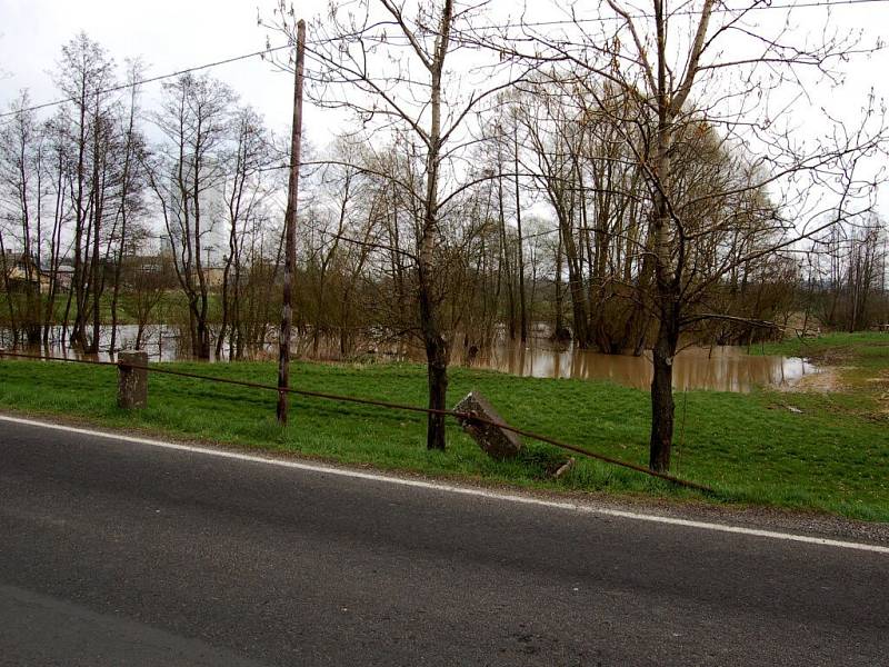 Řádění přírodních živlů na Chebsku - zatopené Nebanice