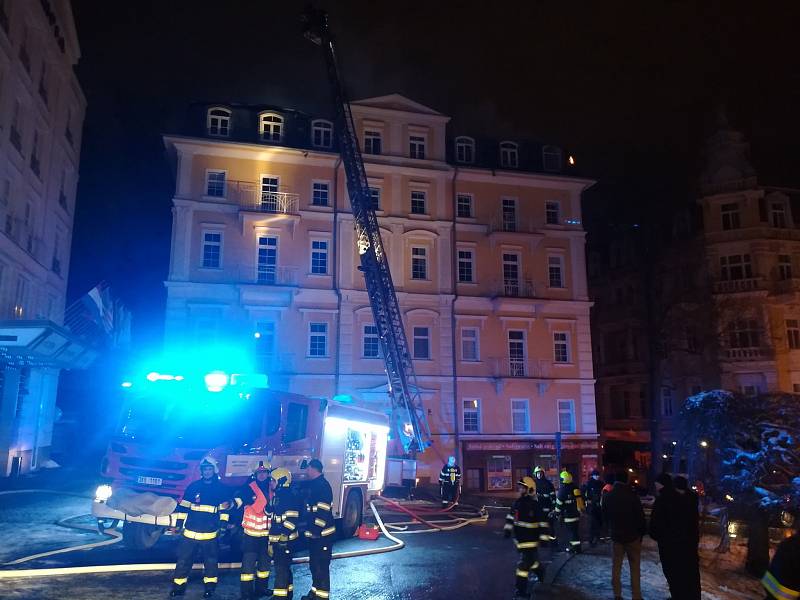 Požár hotelu v Mariánských Lázních.