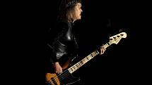 Cheb rozpálila americká rocková legenda Suzi Quatro. Předkapelou byla skupina Turbo.  