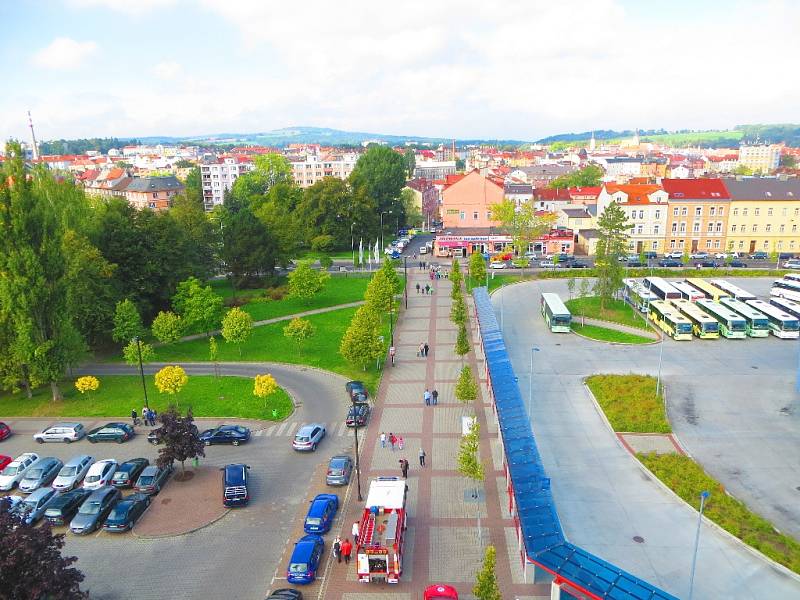 Den železnice v Karlovarském kraji byl ve znamení 150. výročí příjezdu prvního vlaku do Chebu.