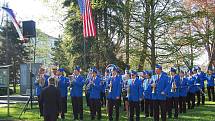 V pořadí již 66. výročí osvobození města Chebu se odehrálo u památníku 97. pěší divize americké armády, u pomníku ruské armády a k památníku 1. pěší divize USA.  