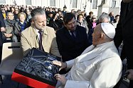 Křišťálový Papež z Moseru po sto letech znovu ozdobí Vatikán