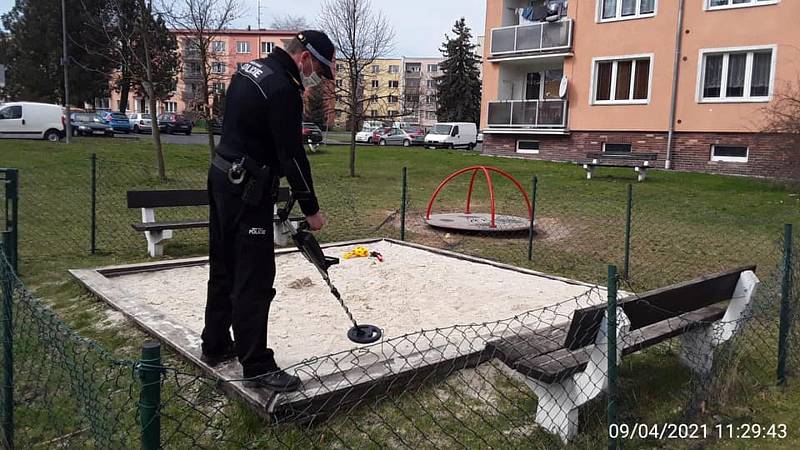 Strážníci Mariánských a Františkových Lázní se zapojili do akce Jehla.