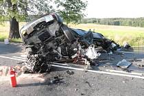 Při nehodě u Hazlova zemřel osmapadesátiletý řidič.