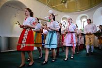 Folklorní soubor Marjánek přiblížil různé velikonoční zvyky.