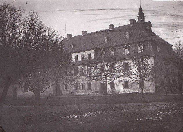 Podoba zámku z roku 1933.