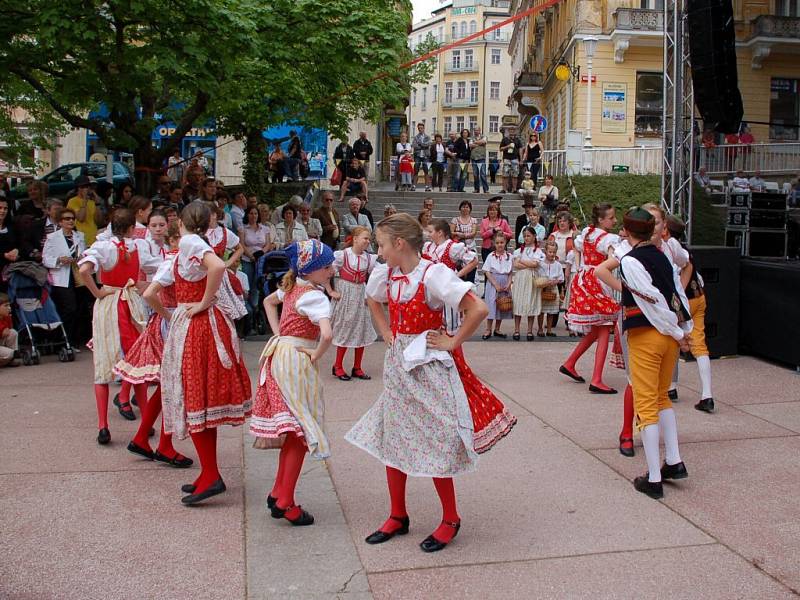 Mariánské Lázně v sobotu 9. května vstoupily do 201. lázeňské sezóny