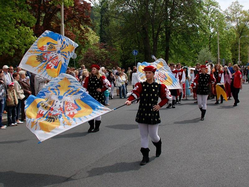 Mariánské Lázně v sobotu 9. května vstoupily do 201. lázeňské sezóny