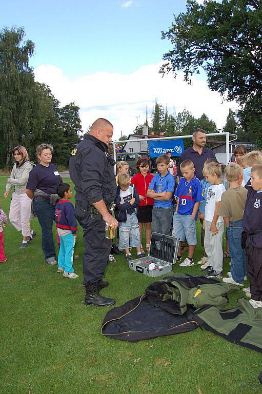 V Dolním Žandově se uskutečnila první Žandovská packa, voříškiáda, která se bude pravidelně opakovat.